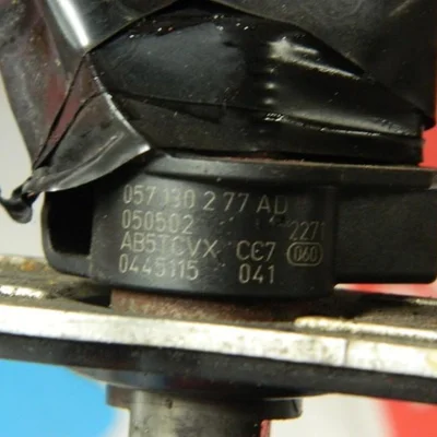 Injector AUDI A8 D3 2002-2010 057130277AD, vedere frontata