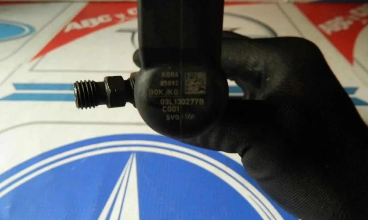 Injector VOLKSWAGEN GOLF VI 2008-2014