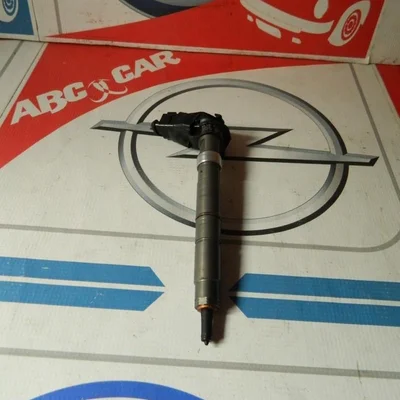 Injector VOLKSWAGEN JETTA IV 2008-2019 03N130277, vedere frontata