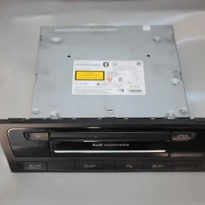 Interfata audio AUDI A4 Allroad B8 2009-2017 8R1035652E, vedere frontata