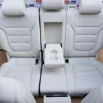 Interior complet din piele alba full electric cu memorie VOLKSWAGEN TOUAREG 2010-2018, vedere laterala