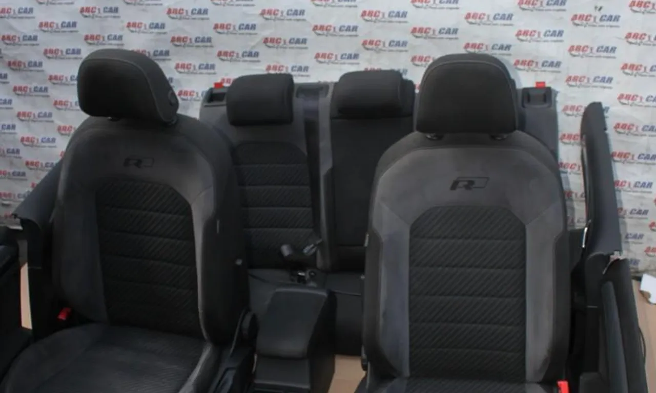 Interior din alcantara si textil R-line VOLKSWAGEN GOLF VII 2012-2017