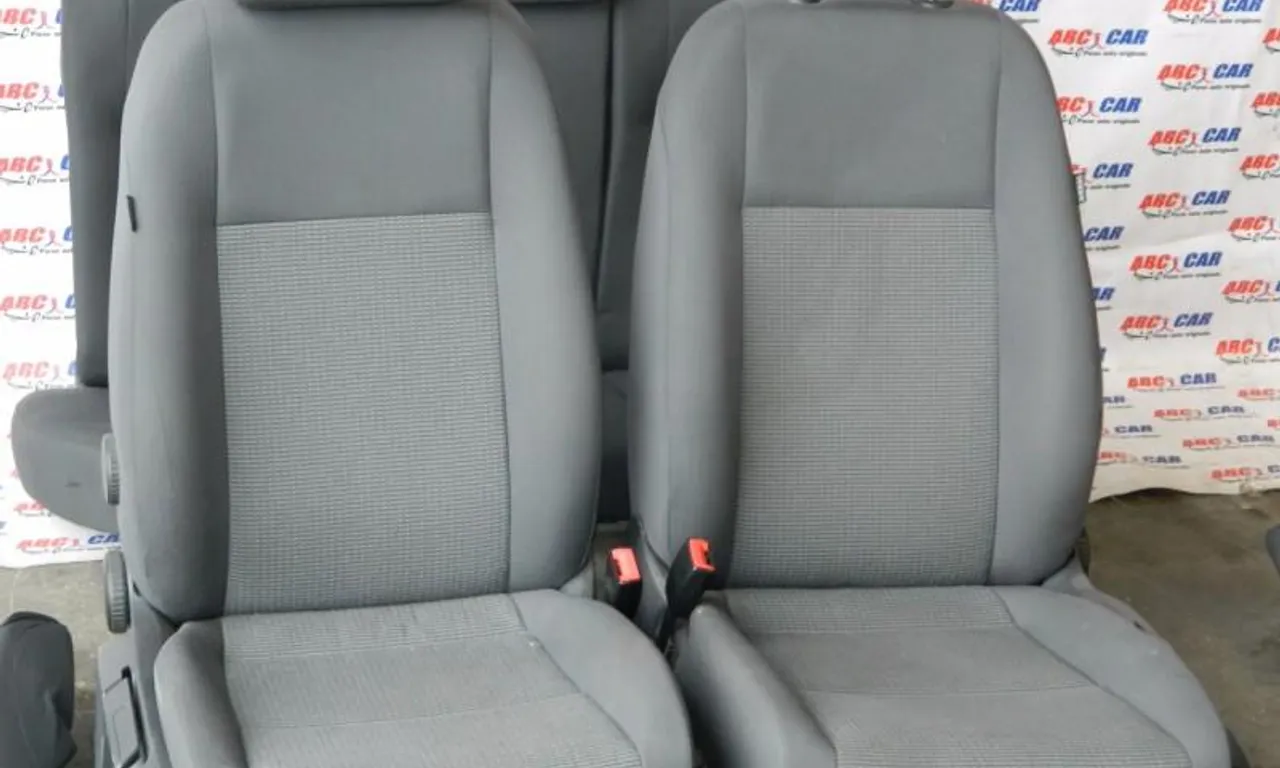 Interior din material VOLKSWAGEN GOLF IV 1997-2008