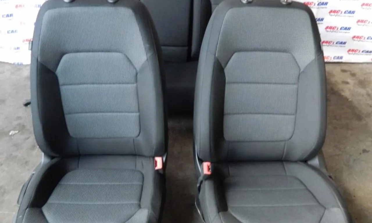 Interior din material VOLKSWAGEN PASSAT B7 2010-2014