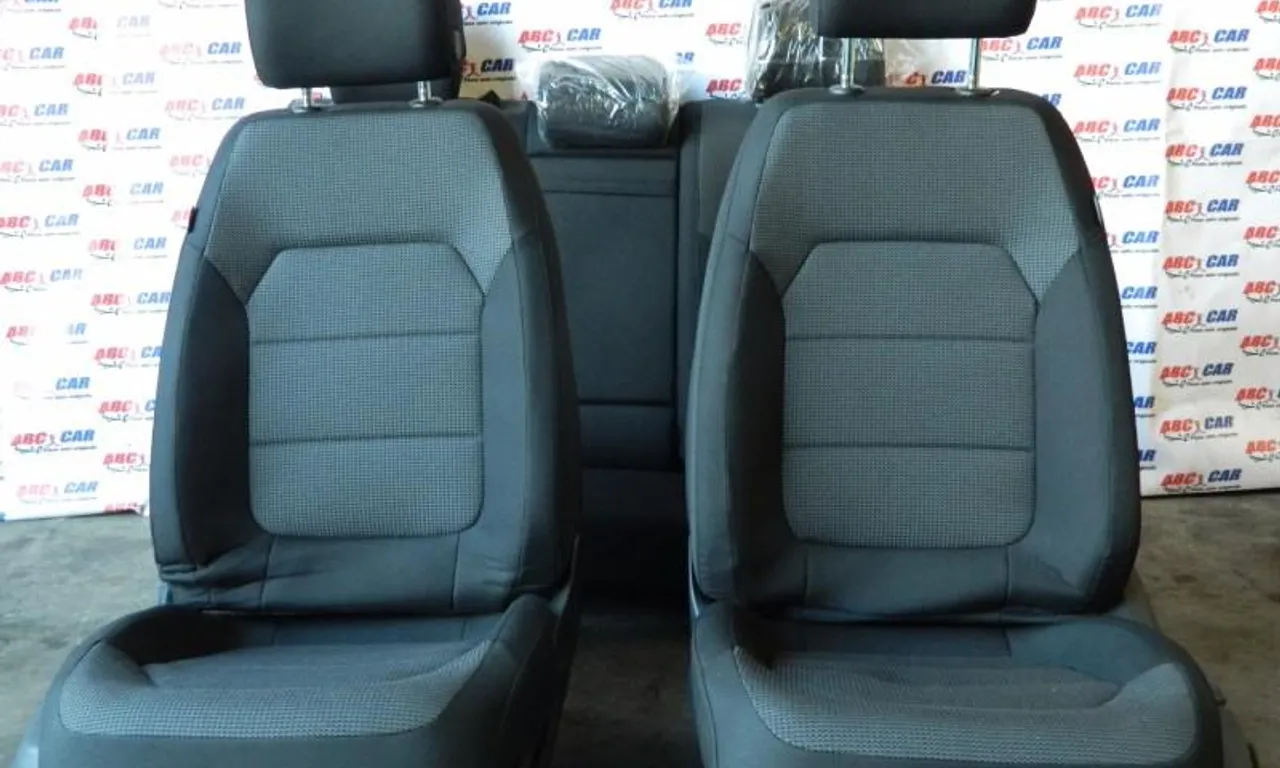 Interior din material VOLKSWAGEN PASSAT B7 2010-2014