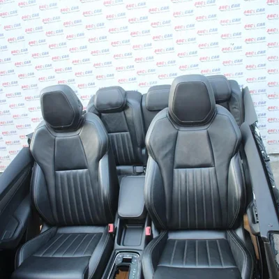 Interior din piele cu incalzire si memorie SKODA KAROQ 2017-2026, vedere frontata