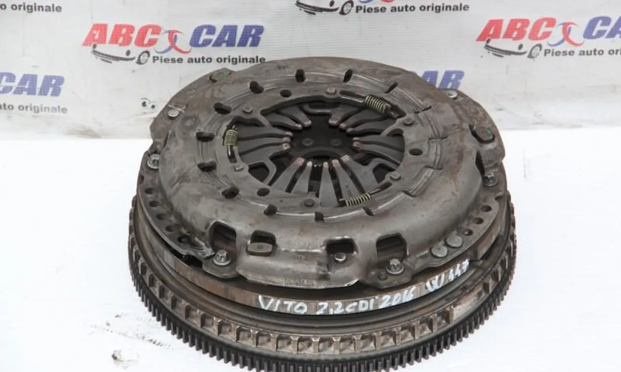 Kit ambreiaj MERCEDES V-CLASS 2014-null