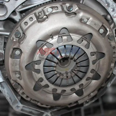 Kit ambreiaj NISSAN QASHQAI I 2006-2015 122039510, vedere frontata