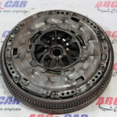 Kit ambreiaj VOLKSWAGEN TOURAN 2003-2011, vedere frontata