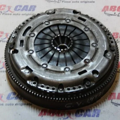 Kit ambreiaj VOLKSWAGEN TOURAN 2010-2016, vedere frontata