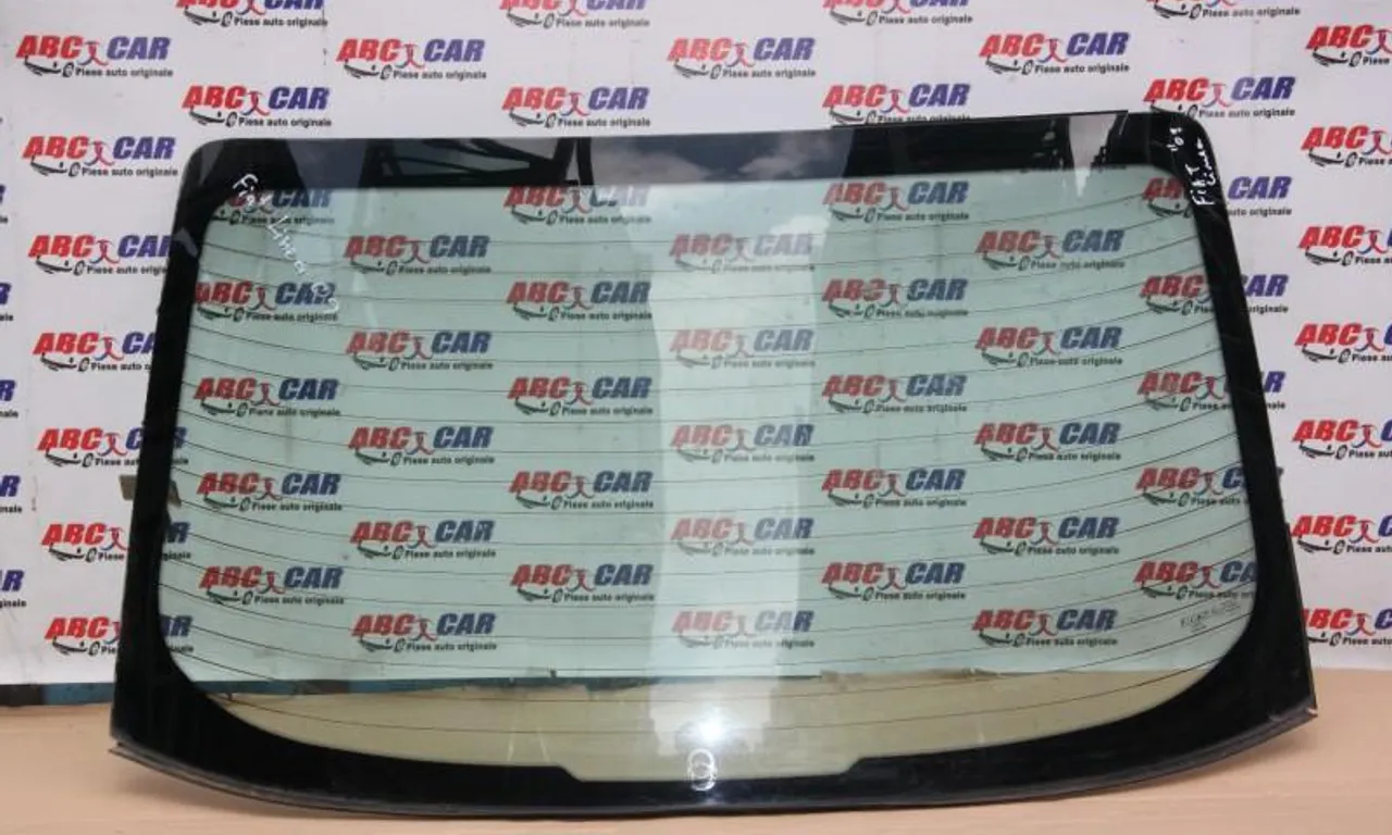Luneta FIAT LINEA 2006-null