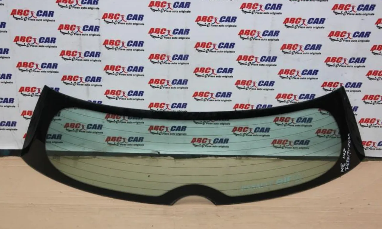Luneta RENAULT MEGANE II 2001-2012