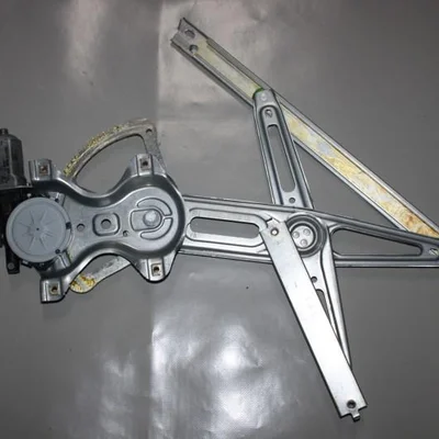 Macara cu motoras geam dreapta fata TOYOTA COROLLA 2006-2018 85710-0D100, vedere frontata