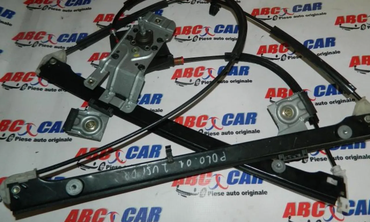 Macara manuala usa dreapta VOLKSWAGEN POLO 1999-2001