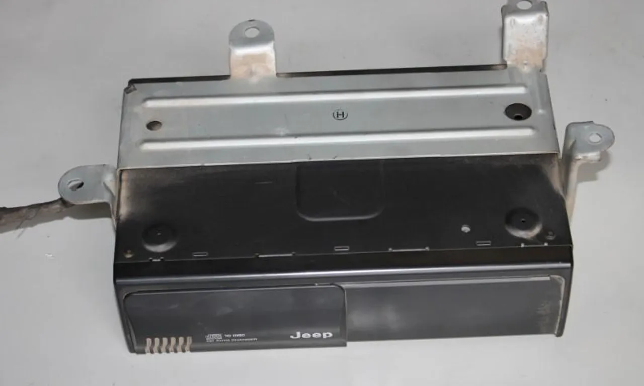 Magazie CD JEEP GRAND CHEROKEE II 1998-2005