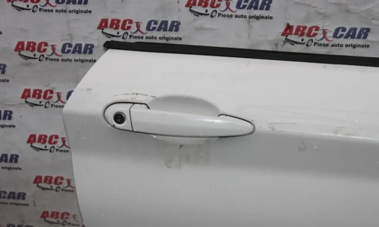 Maner exterior usa dreapta fata BMW 1 2011-2019