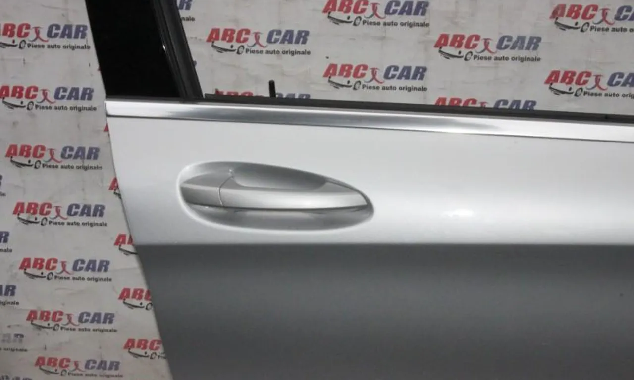 Maner exterior usa dreapta fata MERCEDES GLA-CLASS 2013-2022