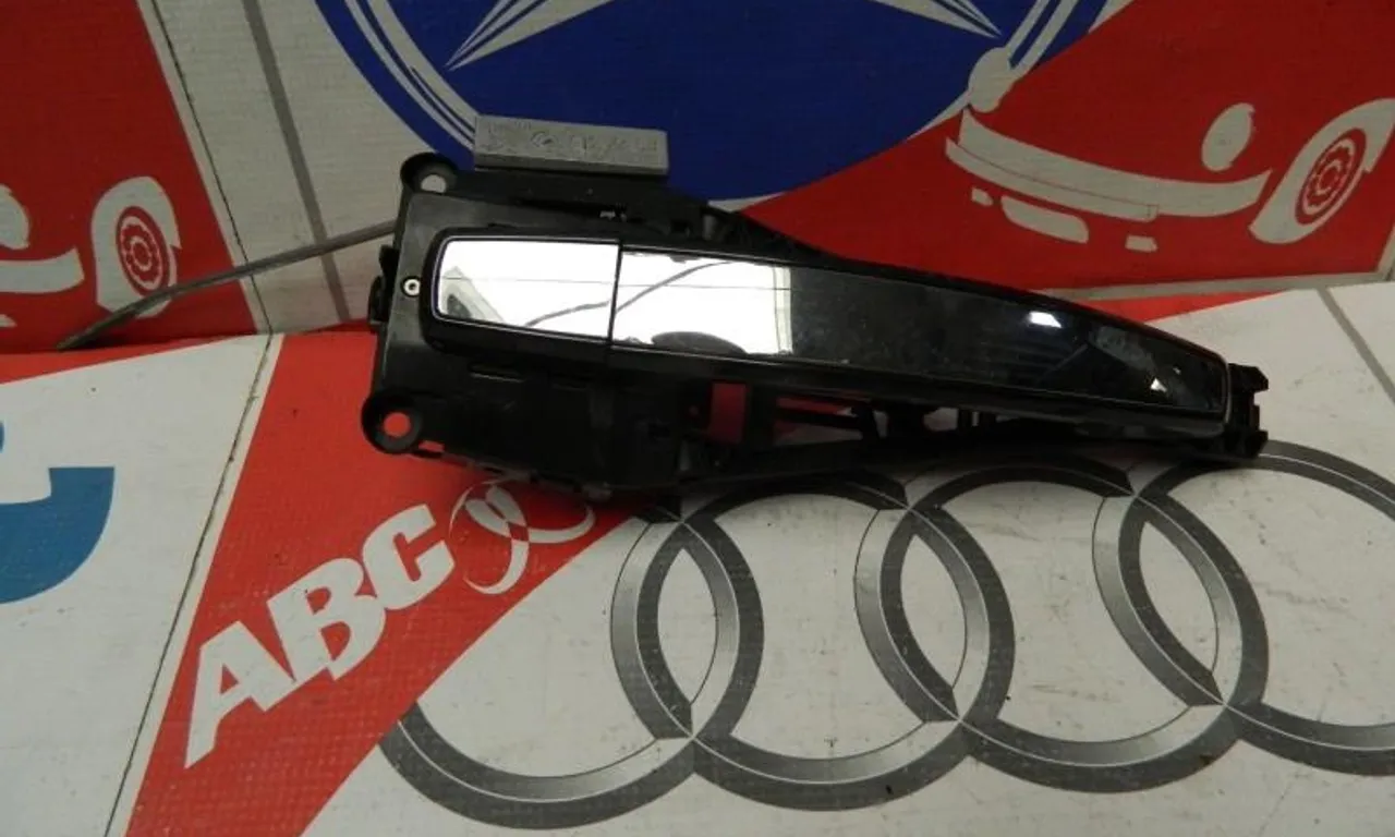 Maner usa dreapta fata OPEL INSIGNIA A 2008-2017