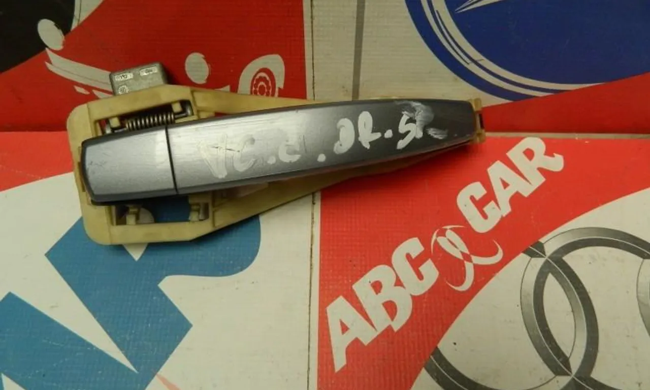 Maner usa dreapta fata OPEL VECTRA C GTS 2002-2009