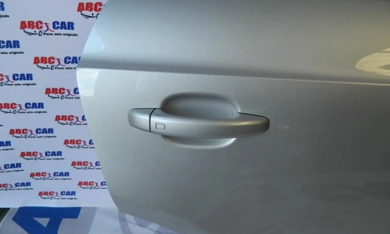 Maner usa dreapta spate AUDI Q3 2011-2020