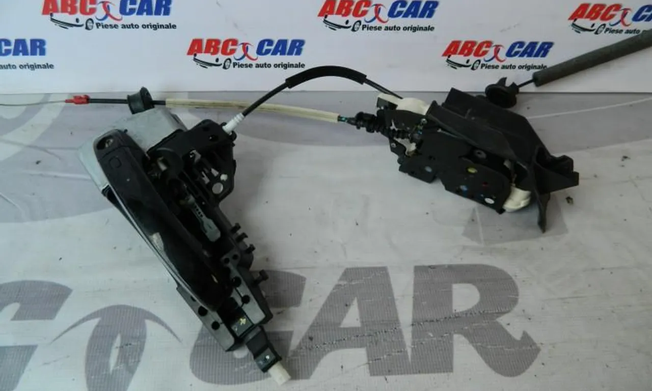 Maner usa stanga fata AUDI A8 D2 1994-2005