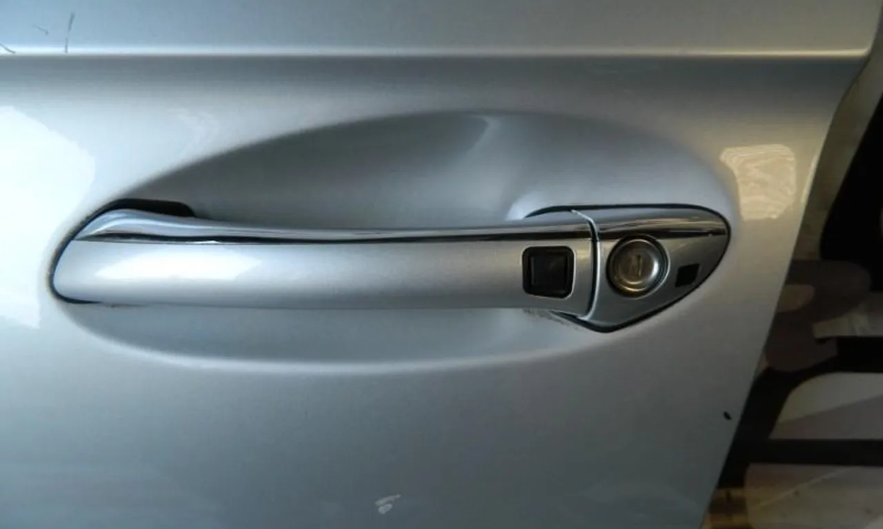 Maner usa stanga fata MERCEDES CLS 2004-2011