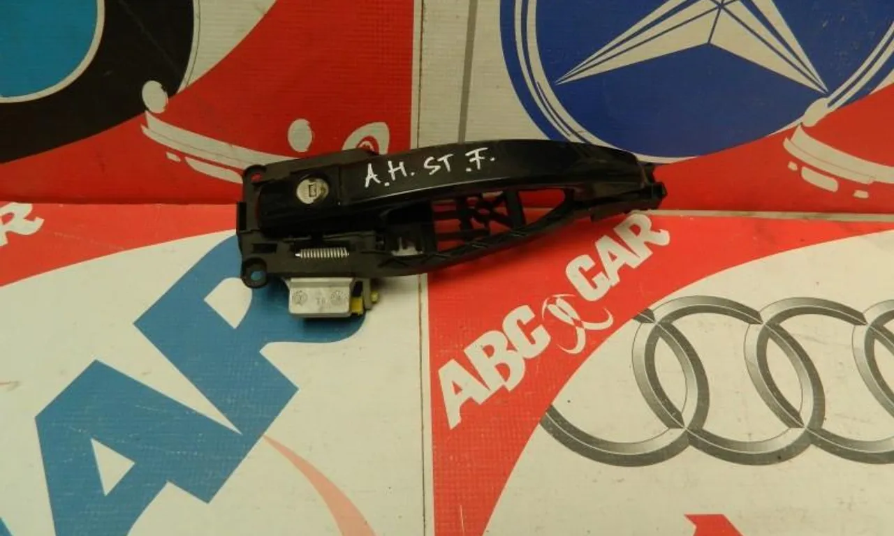 Maner usa stanga fata OPEL ASTRA H TwinTop 2005-2010