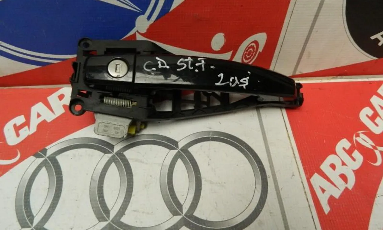 Maner usa stanga fata OPEL CORSA D 2006-2015