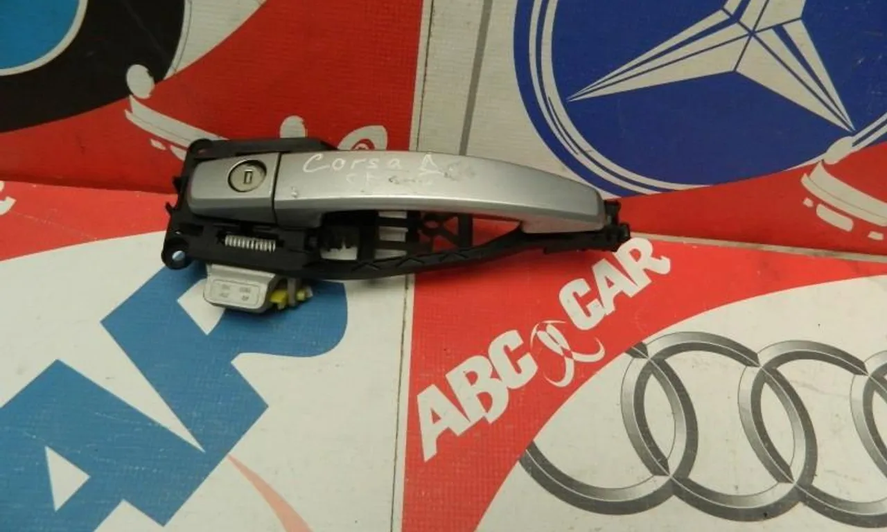 Maner usa stanga fata OPEL CORSA D 2006-2015
