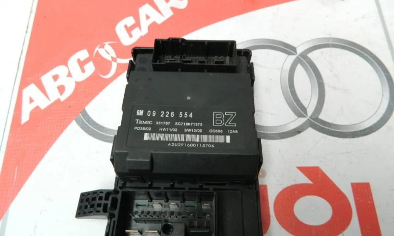 Modul tablou siguranta OPEL VECTRA C GTS 2002-2009