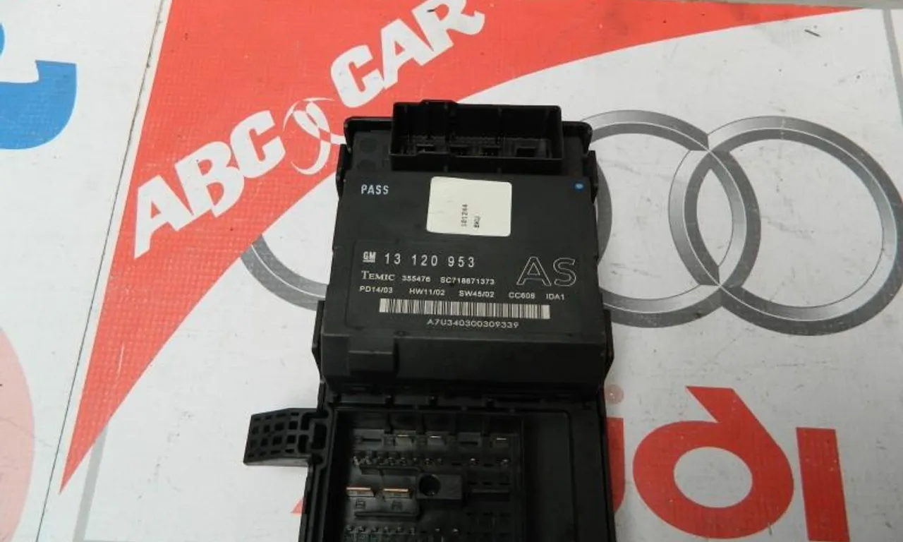 Modul tablou siguranta OPEL VECTRA C GTS 2002-2009