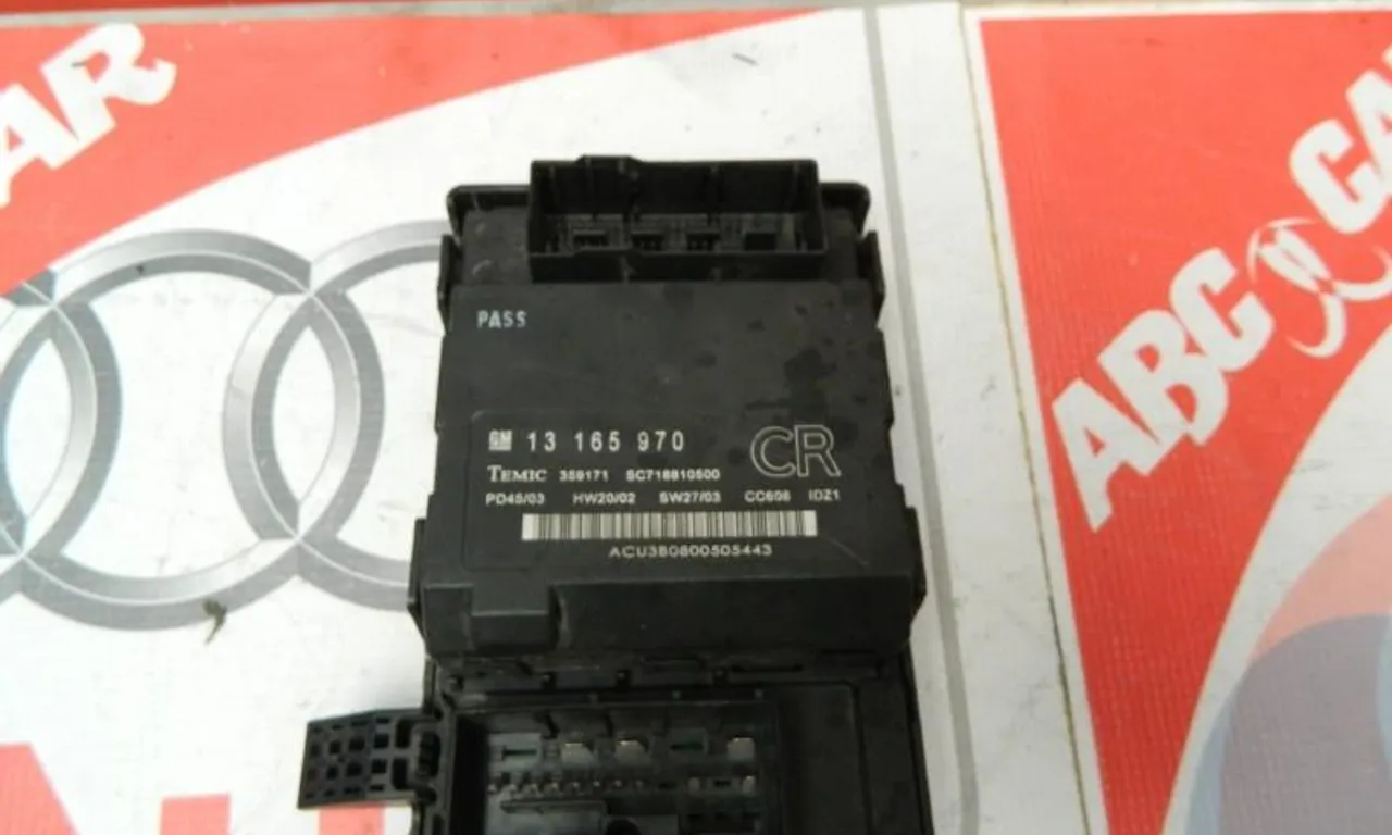 Modul tablou siguranta OPEL VECTRA C GTS 2002-2009