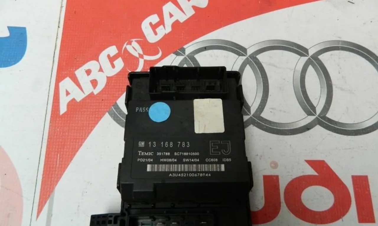 Modul tablou siguranta OPEL VECTRA C GTS 2002-2009