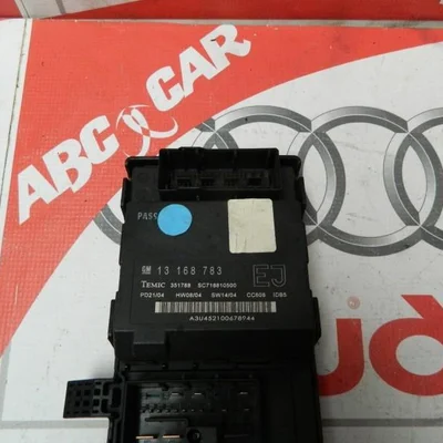 Modul tablou siguranta OPEL VECTRA C GTS 2002-2009 13168783EJ, vedere frontata