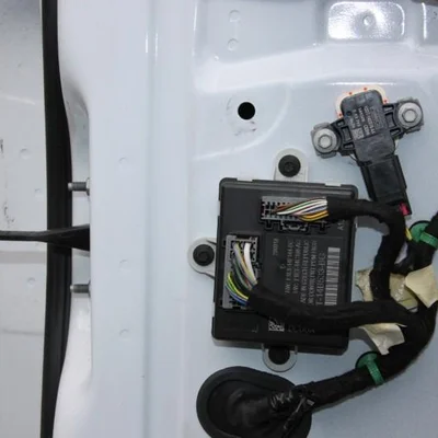 Modul usa dreapta fata