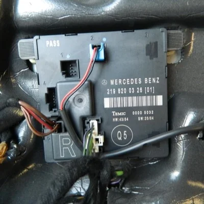 Modul usa MERCEDES CLS 2004-2011 2198200326, vedere frontata