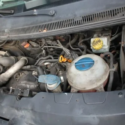 Motor complet fara subansamble VOLKSWAGEN TRANSPORTER T5 2003-2016, vedere frontata