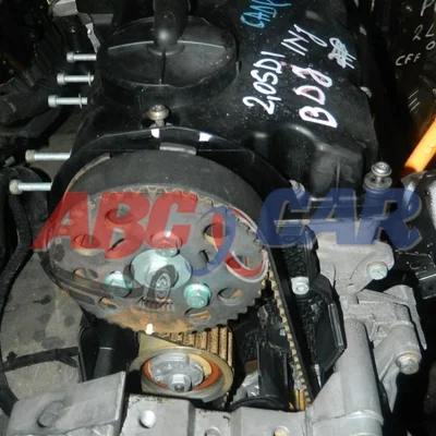 Motor complet VOLKSWAGEN CADDY 2002-2009 BDJ, vedere frontata