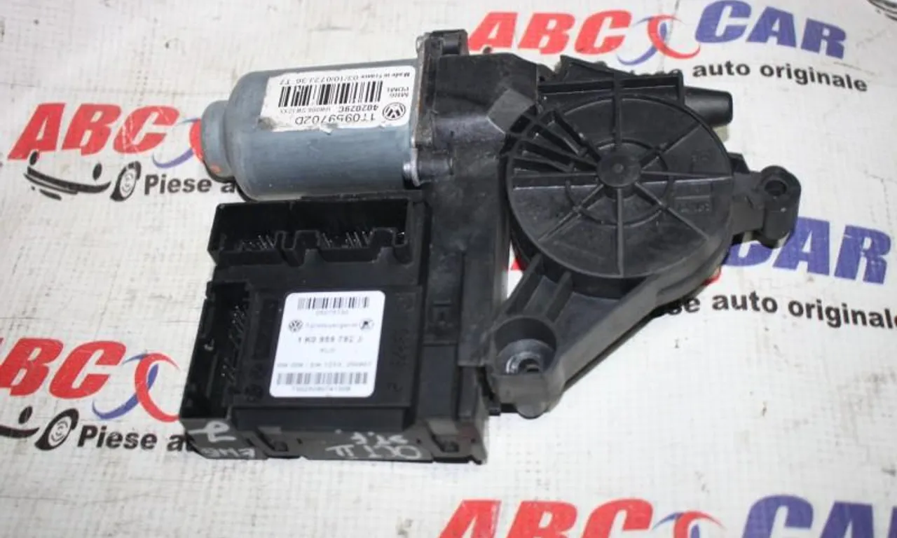 Motoras geam dreapta fata VOLKSWAGEN TOURAN 2003-2011