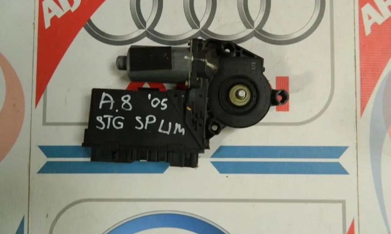 Motoras geam stanga spate AUDI A8 D2 1994-2005