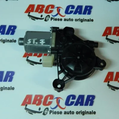 Motoras maacara usa stanga fata