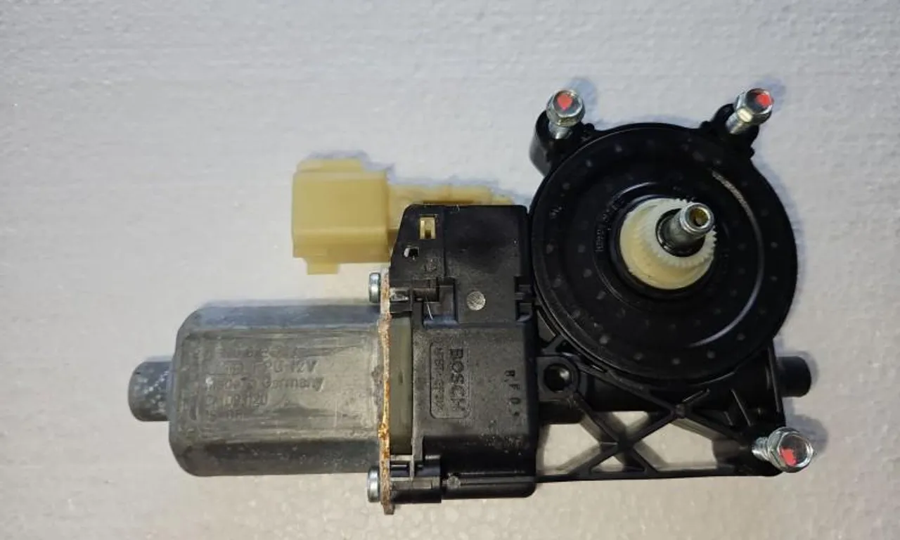 Motoras macara geam fata dreapta FORD KUGA II 2012-null