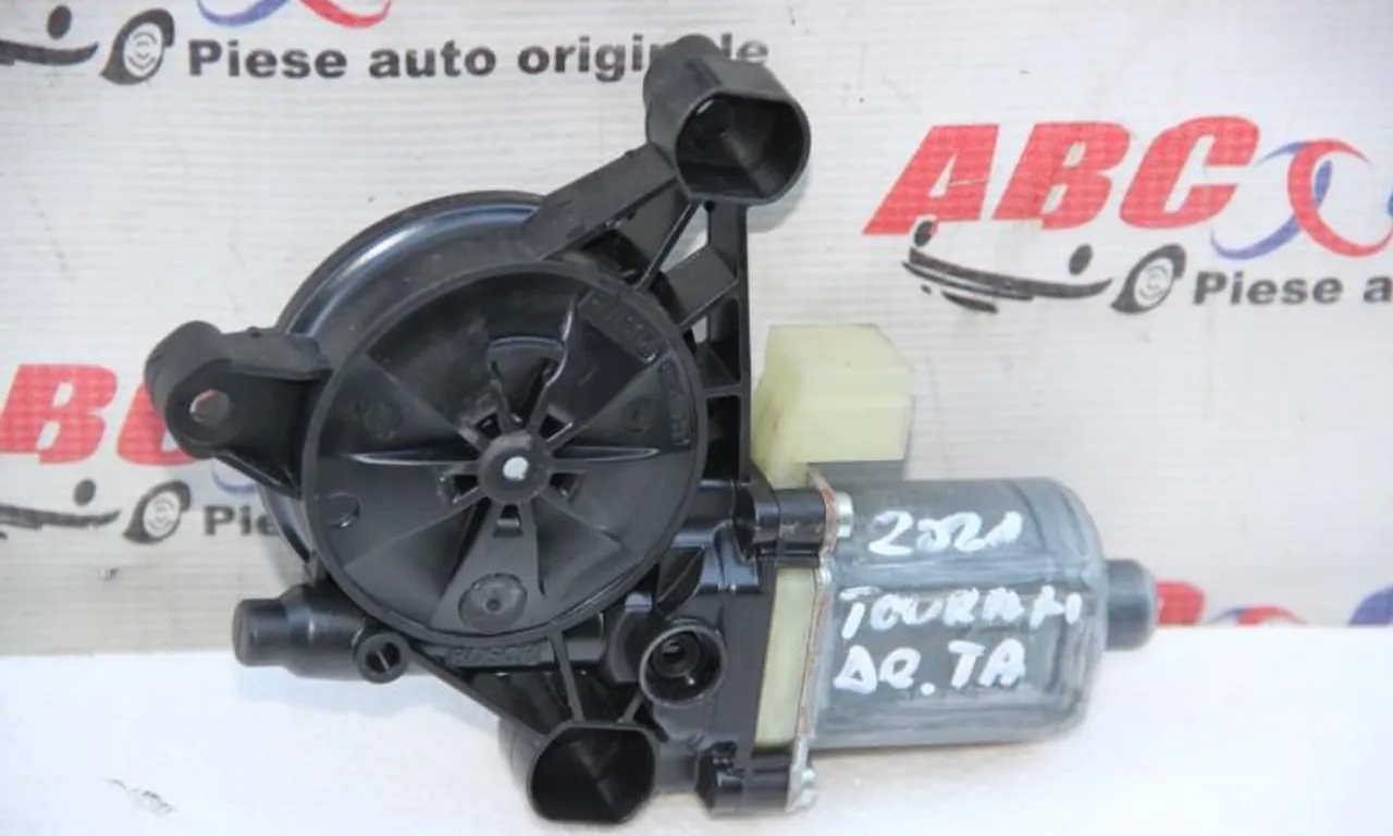 Motoras macara usa dreapta fata SKODA OCTAVIA IV 2019-null