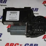 Motoras macara usa dreapta spate PORSCHE CAYENNE 2002-2010 7L0959794A, vedere frontata