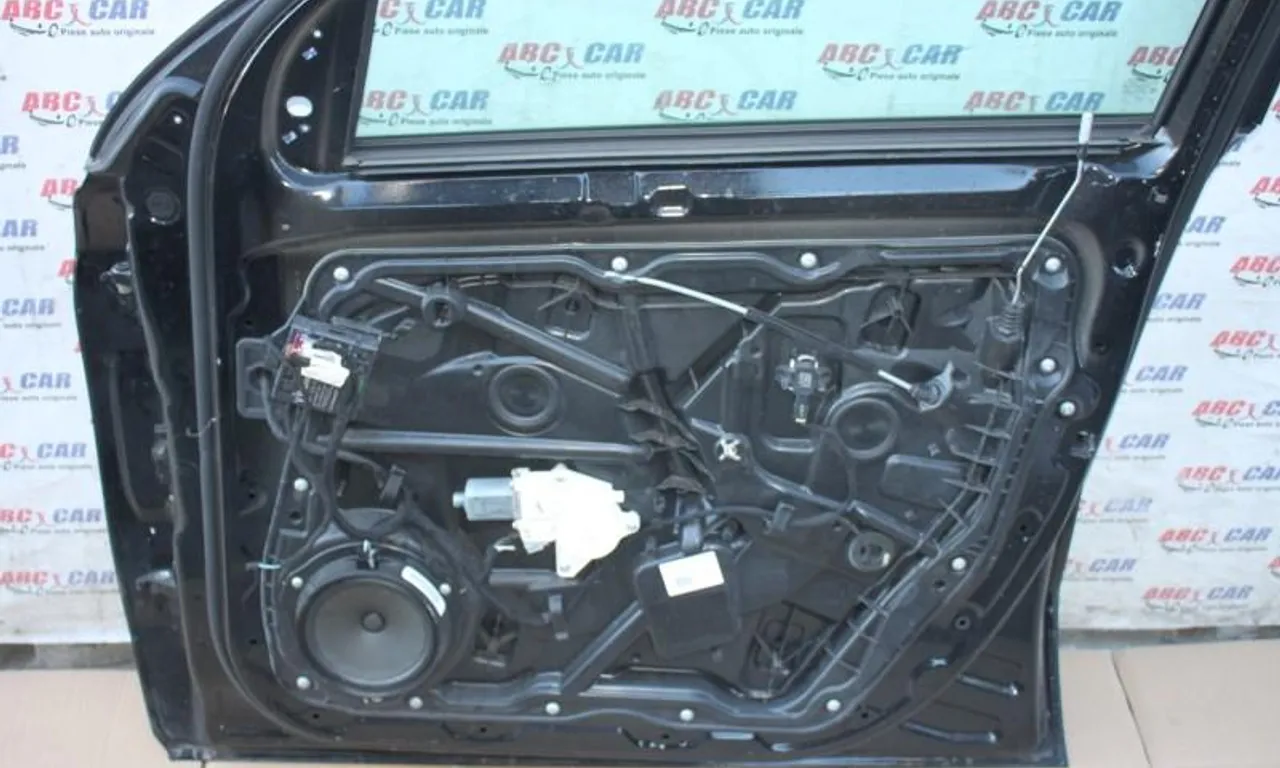 Motoras macara usa stanga fata MERCEDES GLE 2015-2018