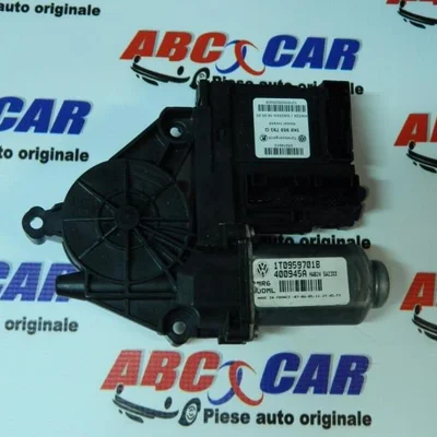 Motoras macara usa stanga fata