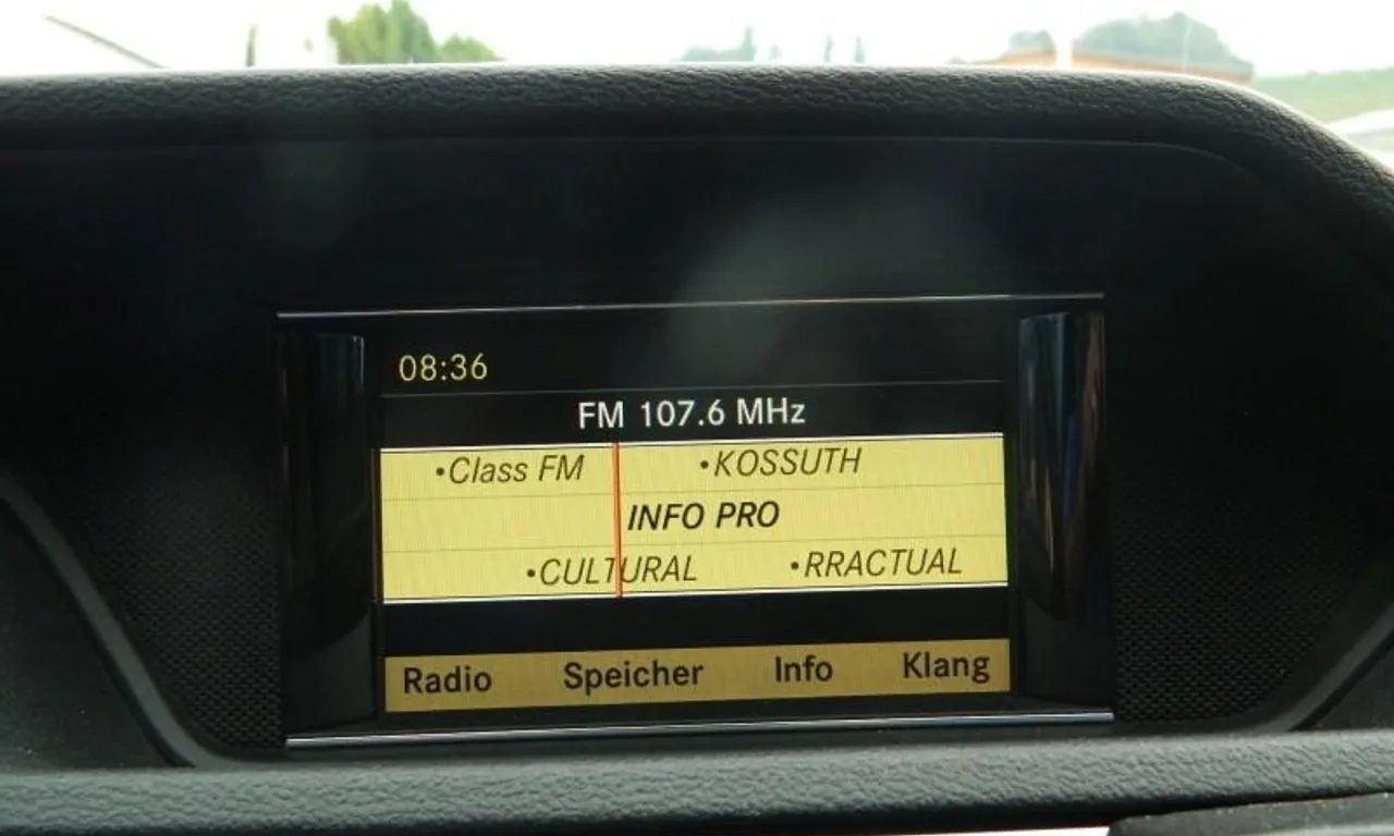 Navigatie MERCEDES E-CLASS 2009-2016