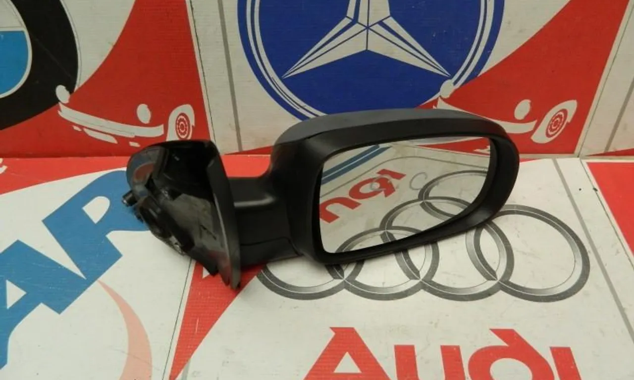 Oglinda dreapta OPEL CORSA CLASSIC C 2000-2009