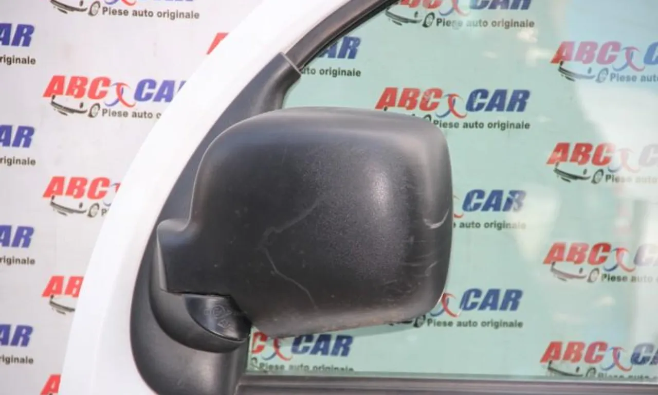Oglinda stanga RENAULT KANGOO / GRAND KANGOO II 2008-null