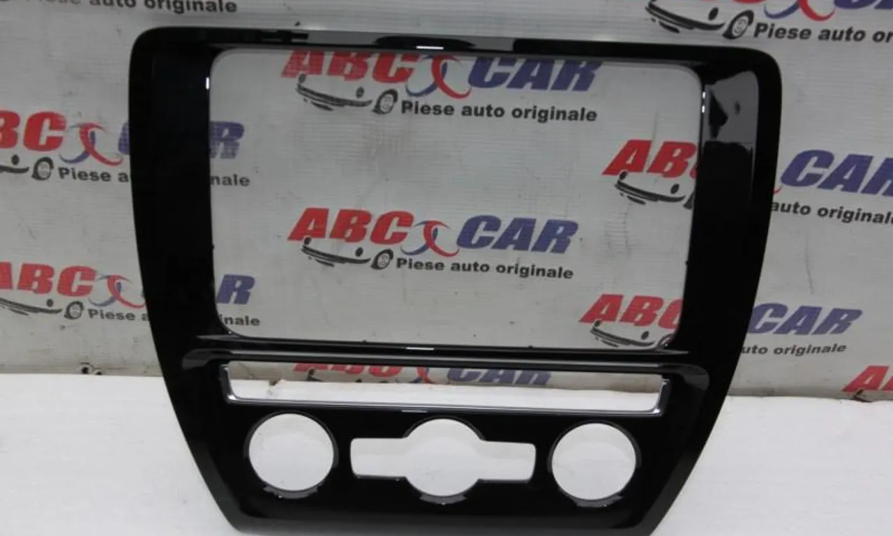 Ornament bord VOLKSWAGEN JETTA VI 2008-2019